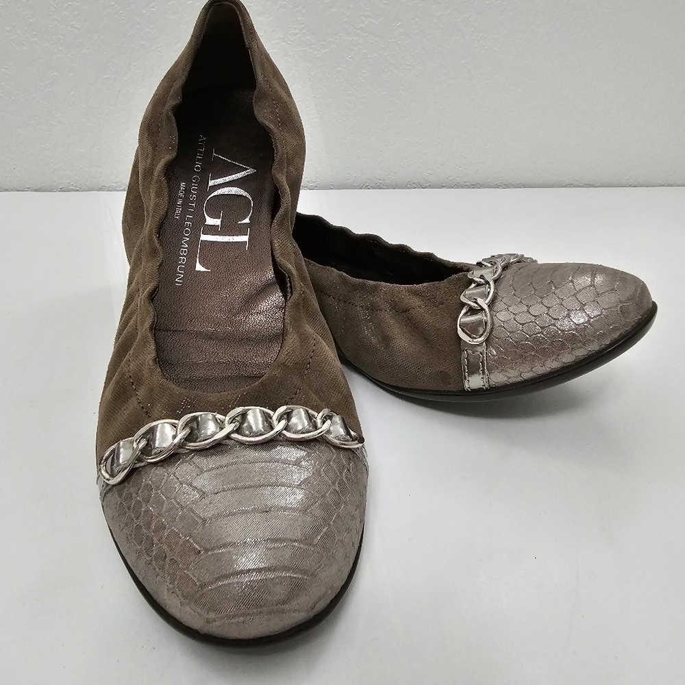 AGL Attilio Giusti Leombruni Cap Toe Ballet Flats Taupe Velvet Size 37 / 6.5